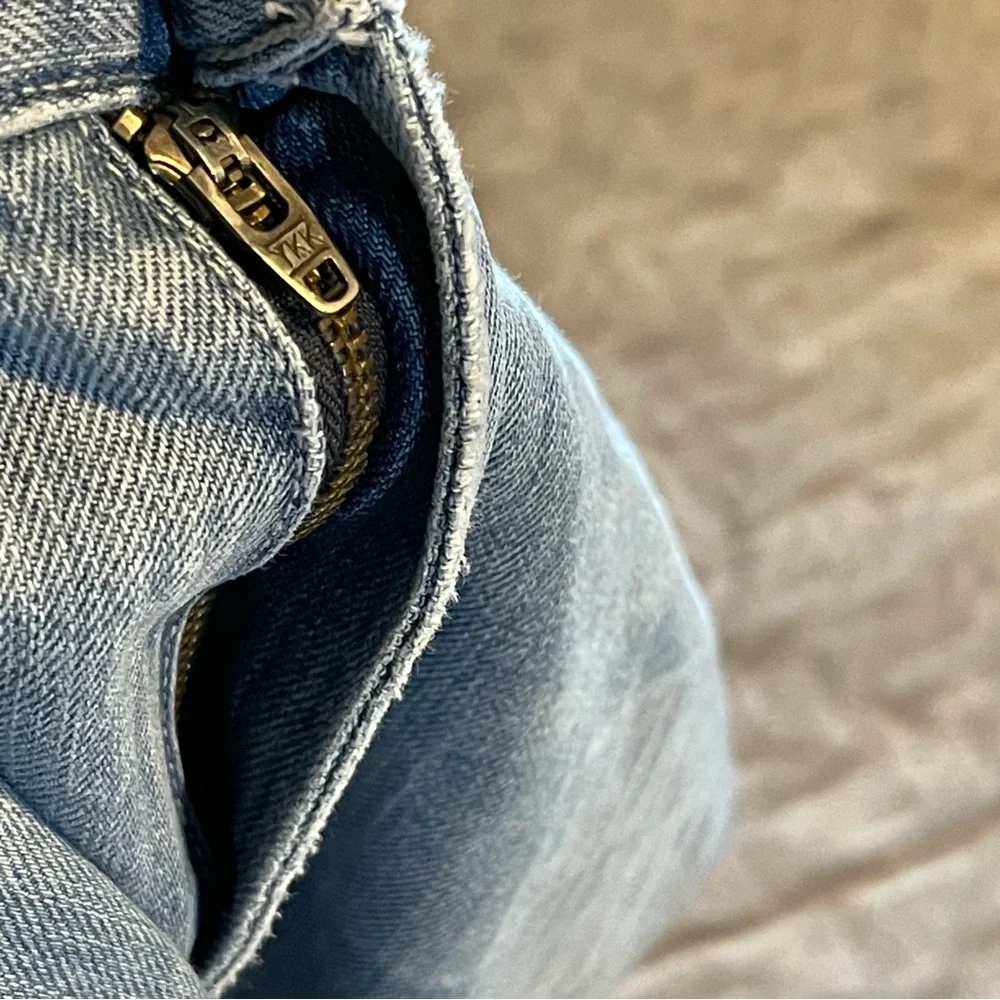Vince VM 212‎ slim jeans mens 36x33 pre-owned condition